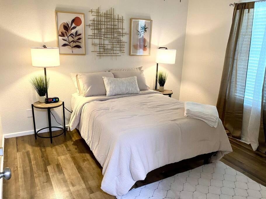 Contemporary 2-Bedroom Rental Unit Eagle Pass Exteriér fotografie